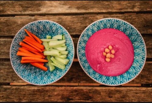 Hummus con toque de Remolacha